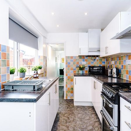 Harley House - Spacious Home With Free Netflix & Parking By Rocketbnb Coventry Kültér fotó