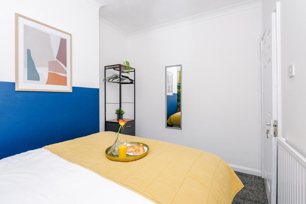 Harley House - Spacious Home With Free Netflix & Parking By Rocketbnb Coventry Kültér fotó
