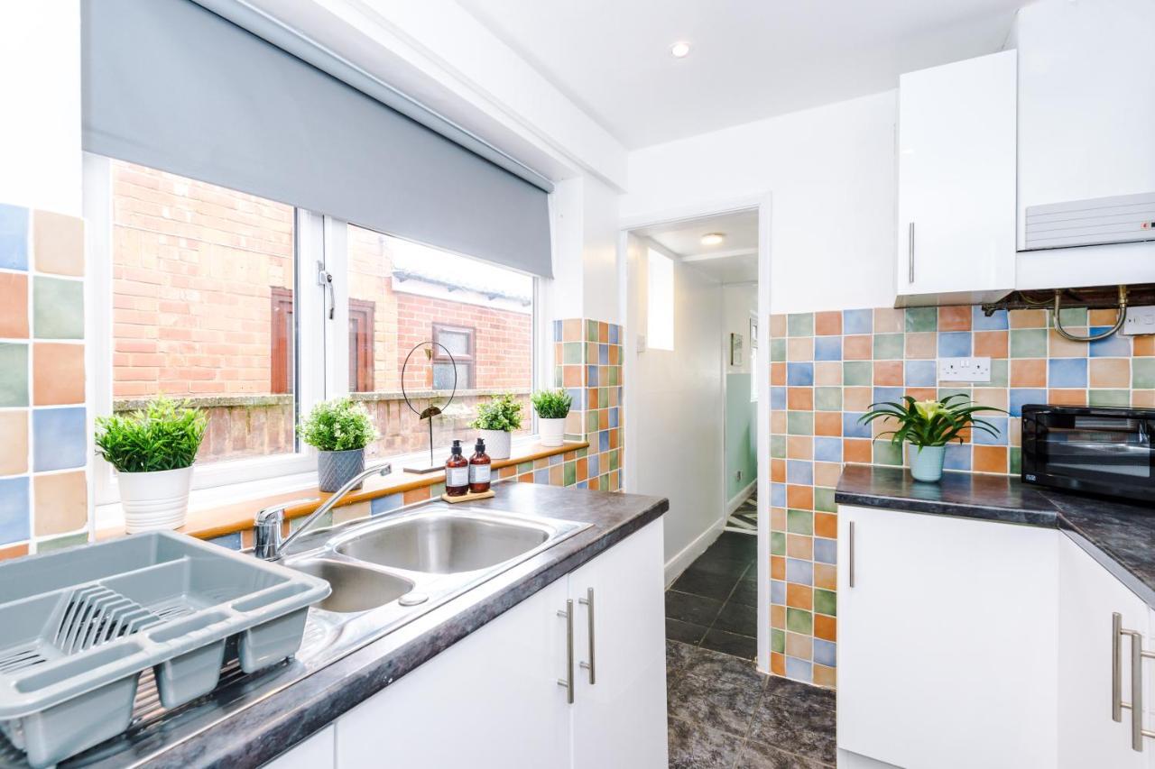 Harley House - Spacious Home With Free Netflix & Parking By Rocketbnb Coventry Kültér fotó