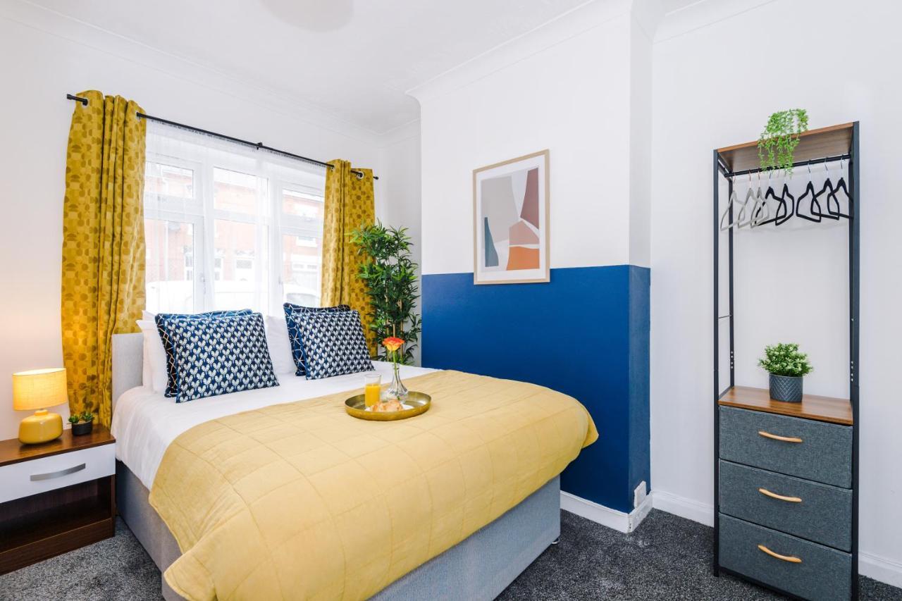 Harley House - Spacious Home With Free Netflix & Parking By Rocketbnb Coventry Kültér fotó